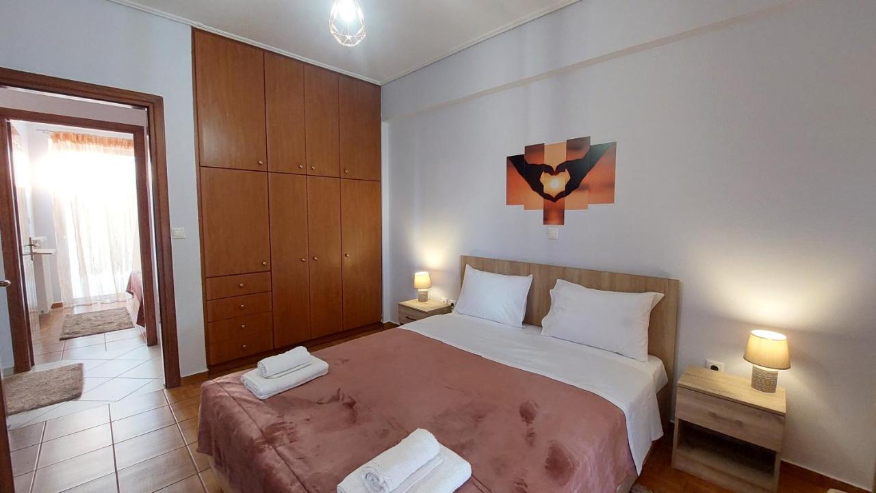 Makarios Apartment Near Athens Aiport สปาตา ภายนอก รูปภาพ
