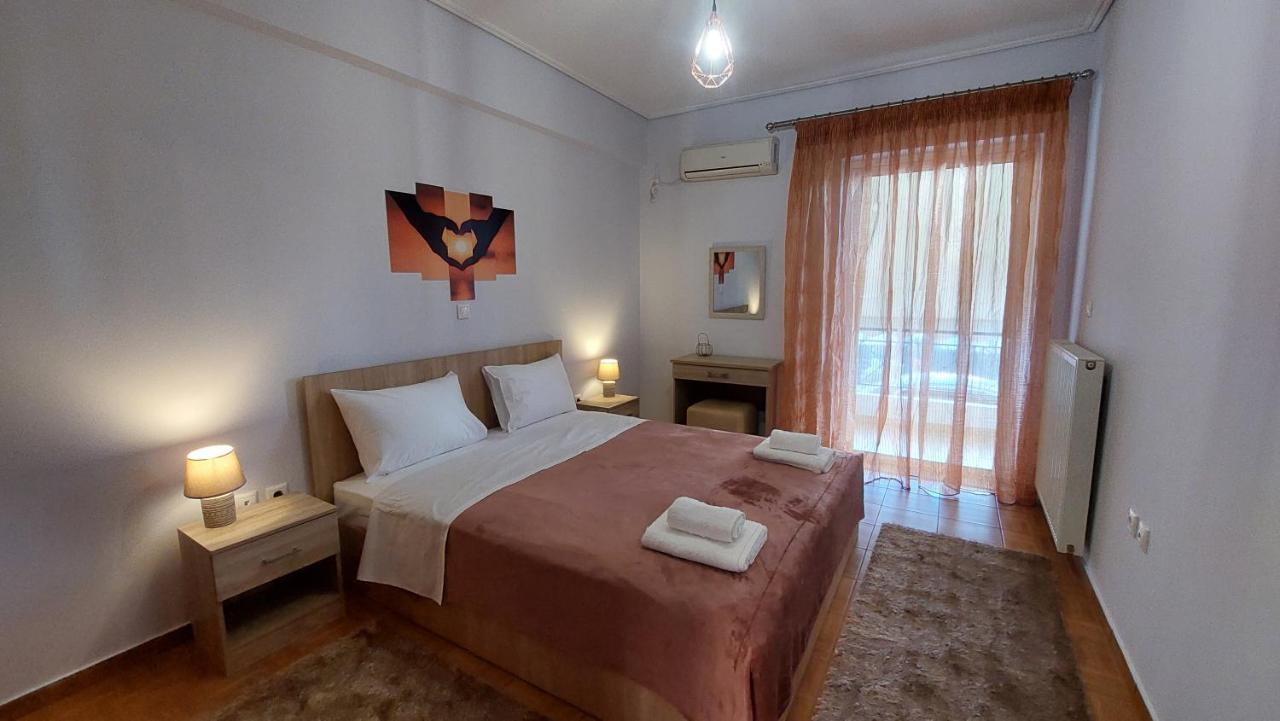 Makarios Apartment Near Athens Aiport สปาตา ภายนอก รูปภาพ