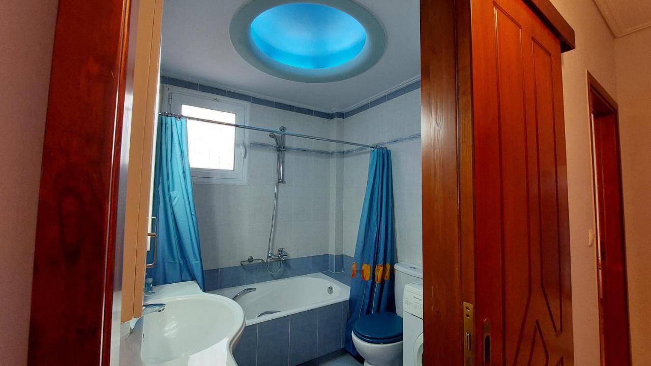 Makarios Apartment Near Athens Aiport สปาตา ภายนอก รูปภาพ